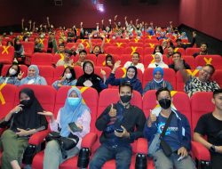 Dukung Kemajuan Industri Perfilman Tanah Air, TP PKK Kendari – KKSS Gelar Nobar di Bioskop