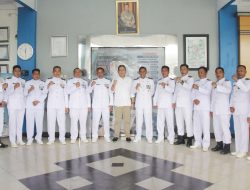 Momen HUT ke-77 TNI AL, Danlanal Kunjungi Kendari Pos