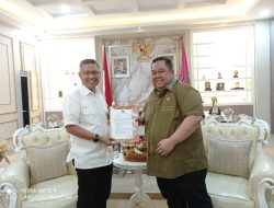 Anton Timbang Gaungkan Aspal Buton di Negeri Sendiri