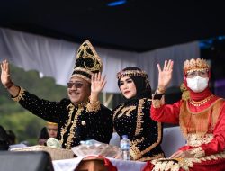 Pj.Bupati Bombana Melestarikan Budaya Melalui Festival Tangkeno