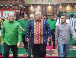Buka Musda IKA UMI Sultra, Gubernur Ali Mazi Berbagi Kisahnya Bersama Ruksamin
