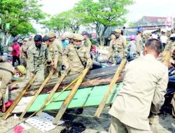 Melanggar Perda, PKL Pelelangan Ditertibkan