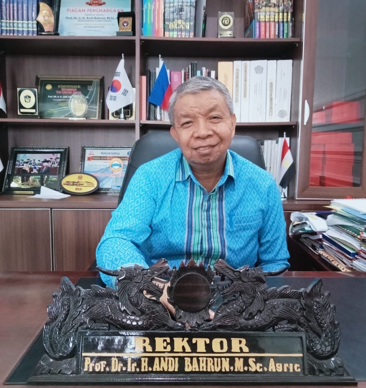 Prof. Dr. Ir. H. Andi Bahrun M.Sc., Agric., Rektor Unsultra