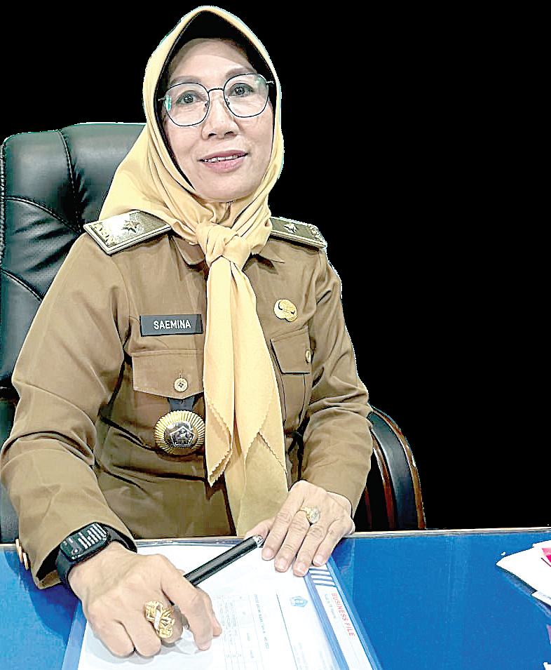 Hj. Saemina, Kepala Dinas Pendidikan, Kepemudaan dan Olahraga Kota Kendari.