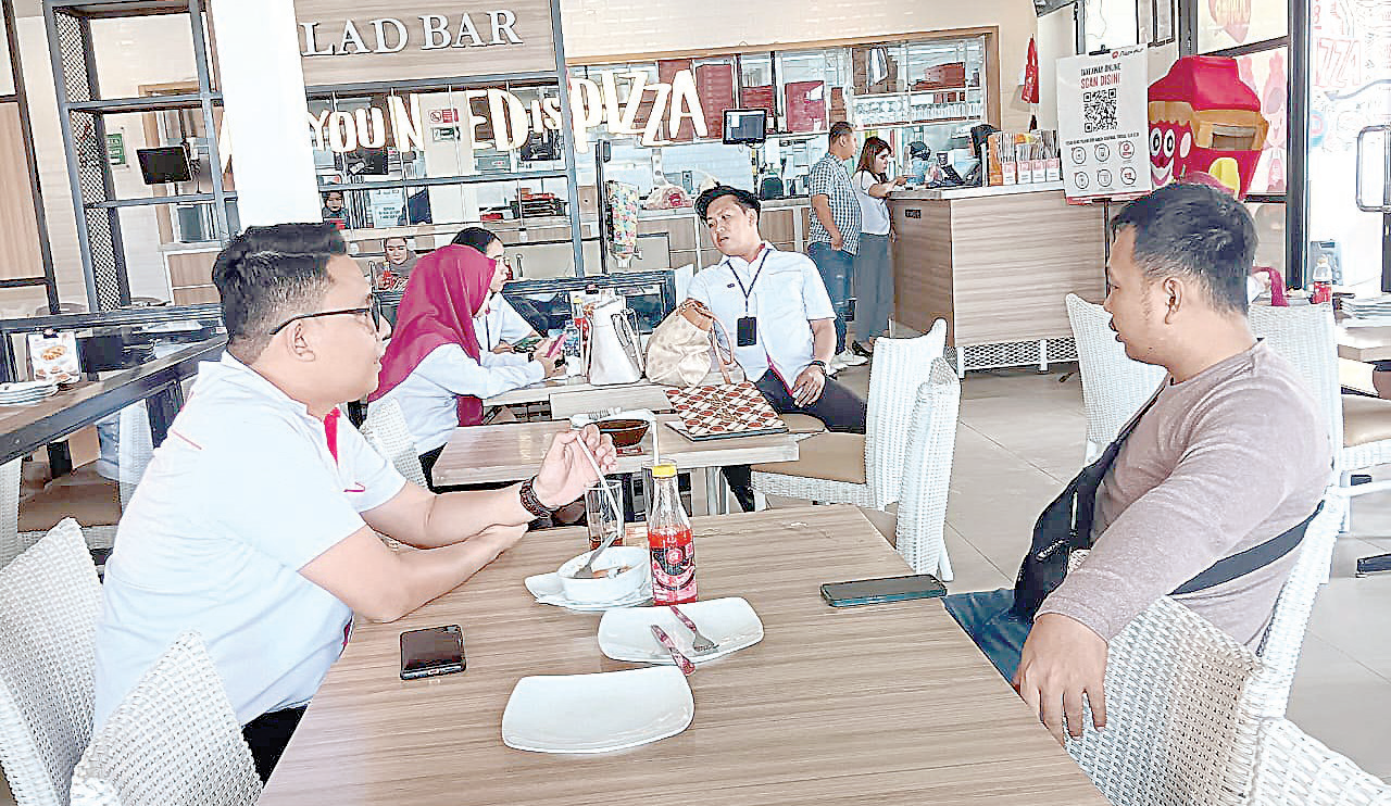 Suasana BR-V Special Week di Pizza Hut Anduonohu. (Ewin Endang Sahputri/Kendari Pos)