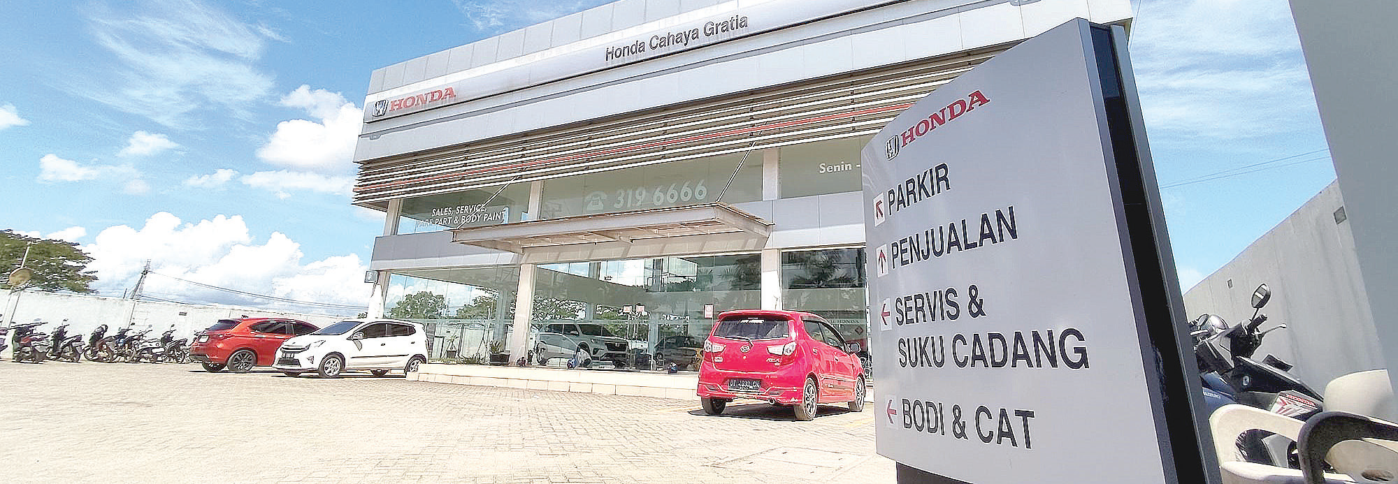 Honda Cahaya Gratia Kendari.