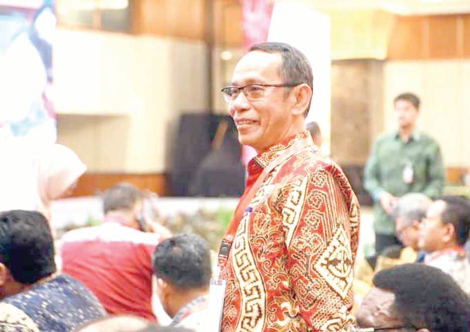 KUOTA PPPK : Pj Bupati Buton, Basiran ketika menghadiri Rakor persiapan penerimaan ASN tahun 2023 di Jakarta. Tahapan rekrutmen akan dimulai September mendatang. (DISKOMINFO KABUPATEN BUTON FOR KENDARI POS)