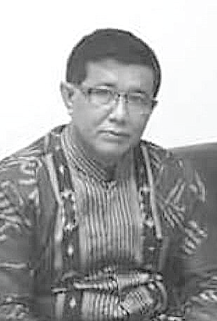 Dr. H. Joko Tri Brata, M.Si (Dosen Universitas Sulawesi Tenggara dan Perhimpunan Masyarakat Kebijakan Publik