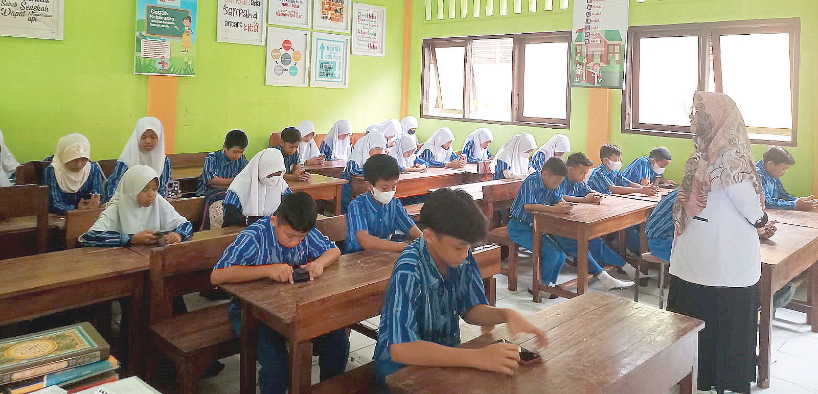 Suasana pembelajaran di SDN 2 Kendari.