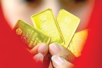 Harga emas 24 karat cetakan Antam dan UBS di Pegadaian kembali naik pada Rabu (22/11) dibandingkan Selasa (21/11) lalu. (JPNN)