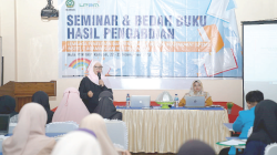 Suasana seminar dan bedah buku hasil pengabdian mahasiswa KKN di Aula Fakultas Tarbiyah dan Keguruan, IAIN Kendari. (HUMAS IAIN KENDARI)