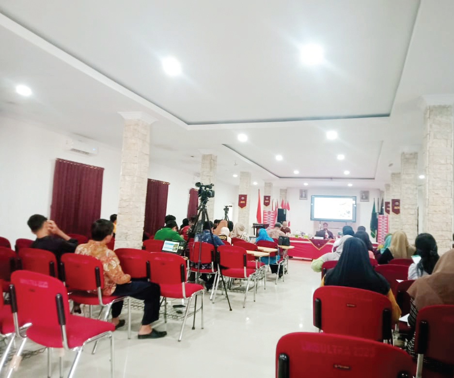 Suasana seminar nasional dengan tema farm to table movement di gedung WTC Unsultra, Kamis (28/12). (Ewin Endang Sahputri/Kendari Pos)