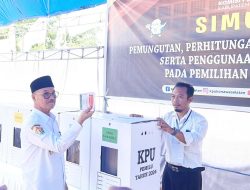 Surunuddin “Mencoblos” Pertama di TPS 01 Potoro