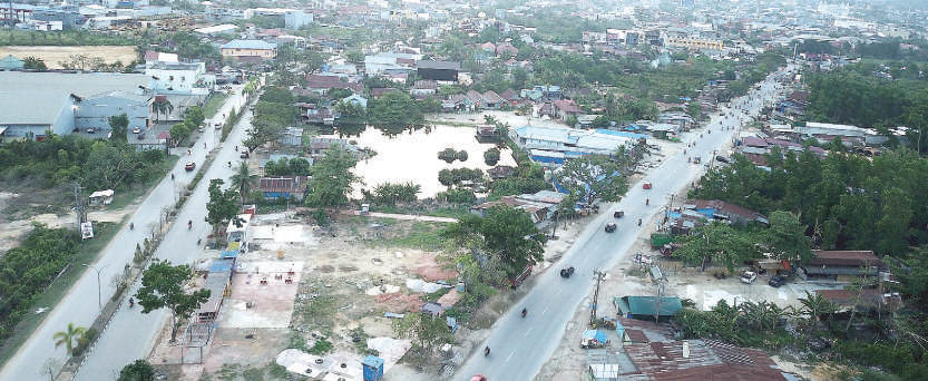 KAWASAN TAPAK KUDA : Pemerintah Kota (Pemkot) Kendari berencana menertibkan bangunan dan pedagang yang berada di kawasan Tapak Kuda. Sebagai bagian dari protap, pemerintah telah melayangkan surat peringatan.