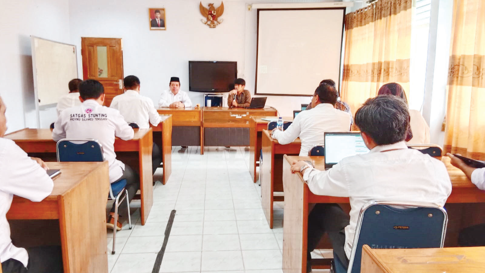Jajaran Perwakilan BKKBN Provinsi Sulawesi Tenggara, Rabu (24/1/2024), melakukan audiensi dengan Tim Perwakilan Badan Pengawasan Keuangan dan Pembangunan (BPKP) Provinsi Sultra.