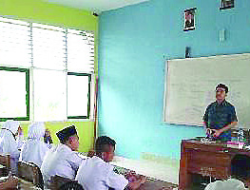 Asesmen Madrasah di Kota Kendari Gunakan Aplikasi Azzahra