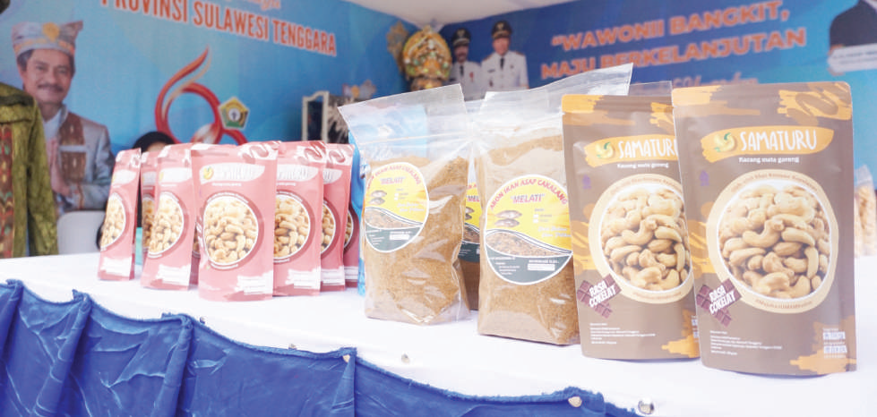 Samaturu, salah satu produk kreatif unggulan dari Kabupaten Konkep berbahan dasar mete.