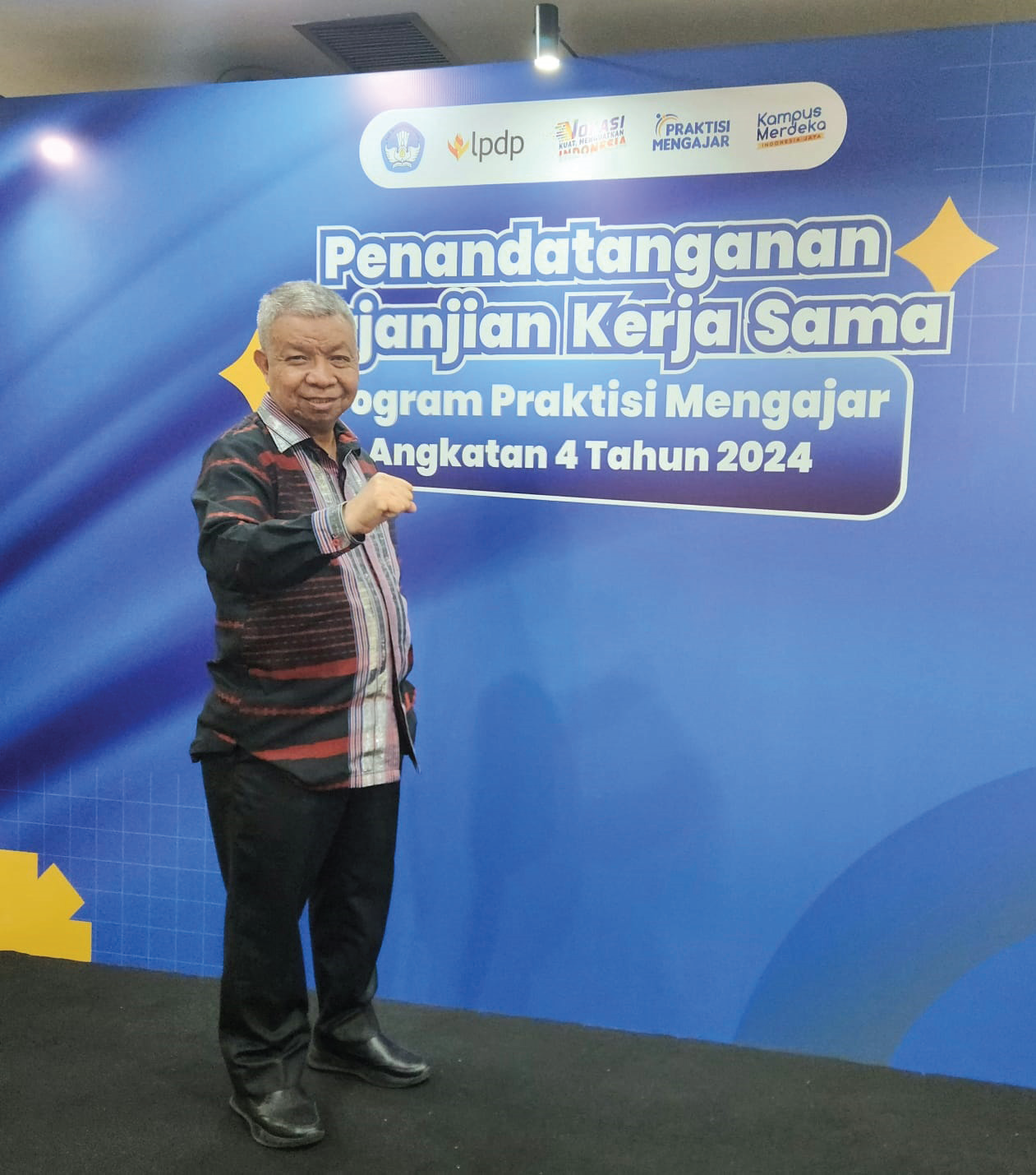 Rektor Unsultra, Prof. Dr. Andi Bahrun, M.Sc., Agric., saat menghadiri penandatanganan Perjanjian Kerjasama (PKS) Program Praktisi Mengajar Angkatan 4 tahun 2024. (Humas Unsultra)