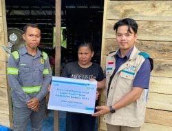 Peduli Kaum Duafa, YBM PLN UPT Kendari Salurkan Bantuan Sosial di Kecamatan Rarowatu Utara Kabupaten Bombana