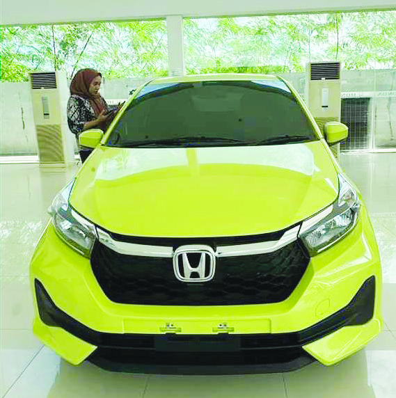 Salah satu unit yang bisa trade in di PT HCGP Kendari, yakni Honda Brio. (PT HCGP KENDARI)