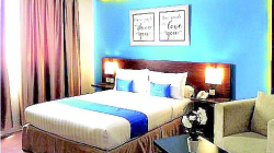 Junior Suite, salah satu tipe kamar yang ditawarkan di Hotel Zenith Kendari. (Hotel Zenith Kendari)