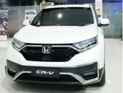 Honda CR-V Perpaduan Kenyamanan dan Keamanan