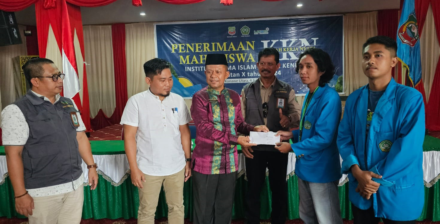 Foto bersama saat penerimaan mahasiswa KKN IAIN Kendari di Kantor Bupati Konut.(HUMAS IAIN KENDARI)