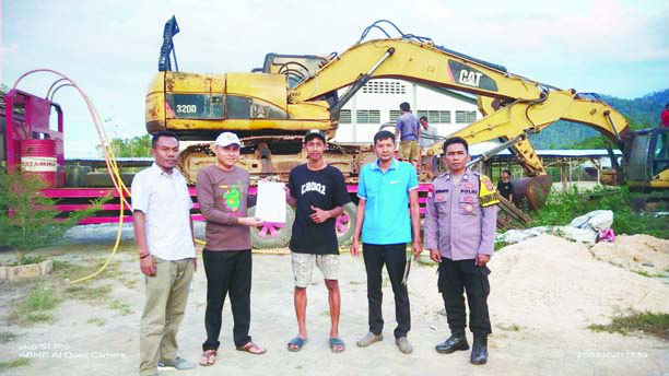 Pelelangan barang rampasan negara.