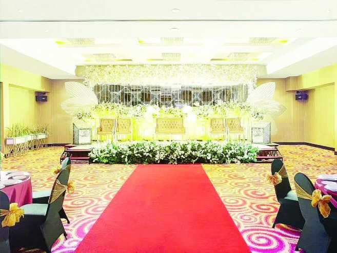 Salah satu dekorasi wedding yang digelar di Swiss-Belhotel Kendari. Bulan ini pihak manajemen menawarkan paket pesta pernikahan dengan biaya terjangkau.(IST)