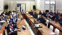 Suasana finalisasi dokumen akreditasi internasional UHO