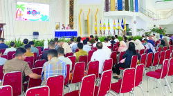 Suasana rapat pelaksana KMI Expo XV tahun 2024, di Auditorium Mokodompit UHO, Jumat (14/9).(EWIN ENDANG SAHPUTRI/KENDARI POS)