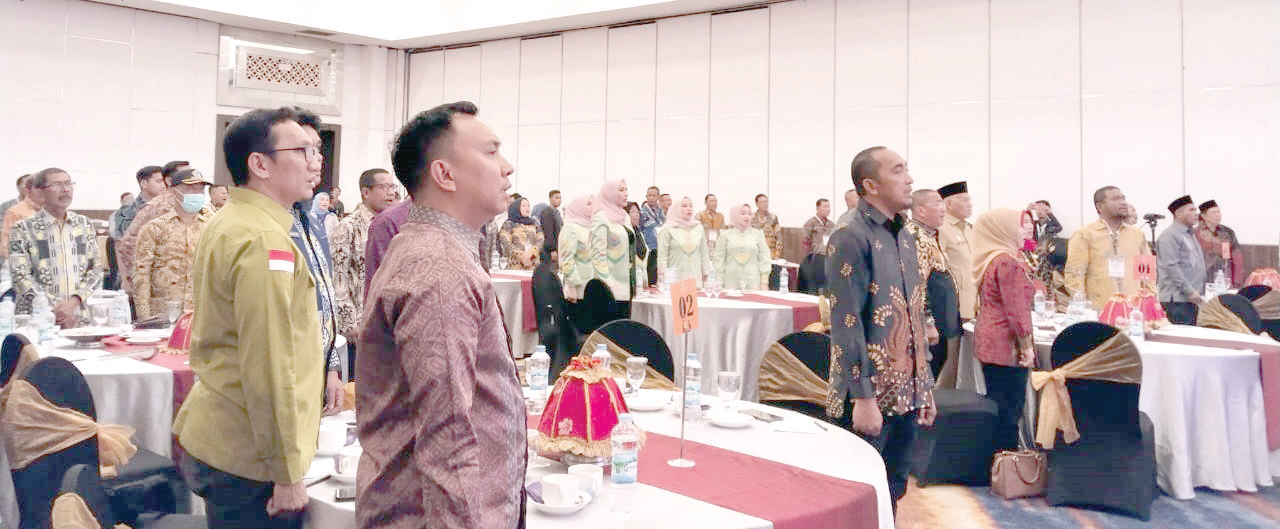 Suasana orientasi anggota DPRD Kendari dan Konawe Selatan saat menjalani orientasi di Claro Hotel Kendari. (IST)