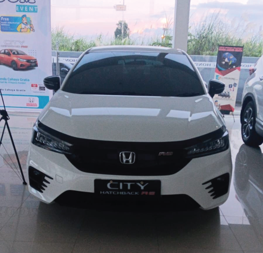 Model Mobil Honda City Hatchback.