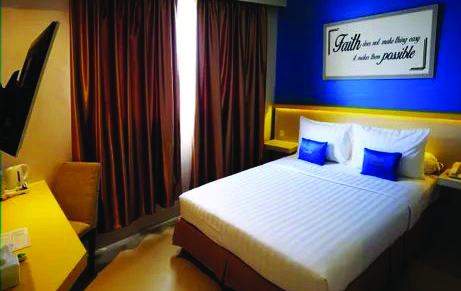 Salah satu unit kamar Deluxe di Hotel Zenith Kendari. (Hotel Zenith Kendari)