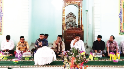 Suasana peringatan Maulid Nabi Muhammad shallallahu ‘alaihi wasallam di Unsultra. (HUMAS UNSULTRA FOR KENDARI POS)