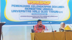 Suasana Workshop Pemenuhan Kelengkapan Dokumen Akreditasi Unggul Tahun 2024 di Ballroom Same Hotel Kendari. (EWIN ENDANG SAHPUTRI/KENDARI POS)