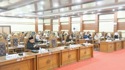 Suasana pelaksanaan sidang paripurna dengan agenda pengumuman dan penetapan unsur calon pimpinan DPRD Sultra kemarin. (IST)