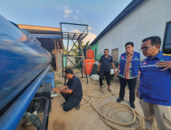 Dinsos Salurkan 5000 Liter Air Bersih