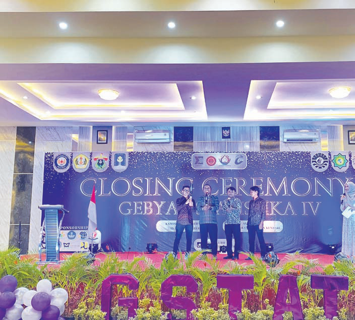 Closing Ceremony Gebyar Statistika IV FMIPA UHO. (EWIN ENDANG SAHPUTRI/KENDARIPOS)