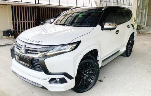 Mitsubishi Pajero Sport.