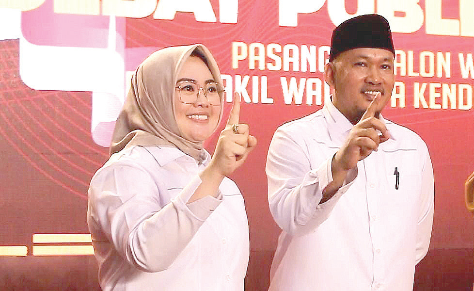 Calon Wali Kota Kendari, dr.Siska Karina Imran (kiri) dan calon Wakil Wali Kota Kendari, Sudirman (kanan) berkomitmen mewujudkan Kota Kendari sebagai Livable City jika terpilih dalam Pilwali Kota Kendari pada 27 November 2024.