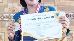 dr. Putu Agustin Kusumawati Raih Penghargaan Nasional.