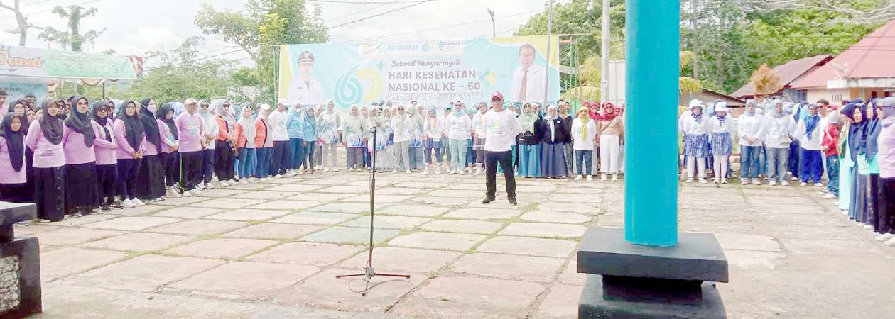 BANGKIT PASCA COVID : Suasana peringatan hari kesehatan nasional ke-60 tahun 2024 yang digelar Pemerintah Kota (Pemkot) Baubau.