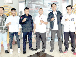 Tim BPKP Sultra Kunjungi Kendari Pos