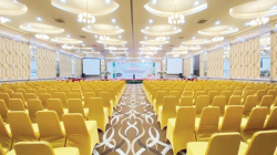 Ballroom Hotel Zahra Syariah Kendari.