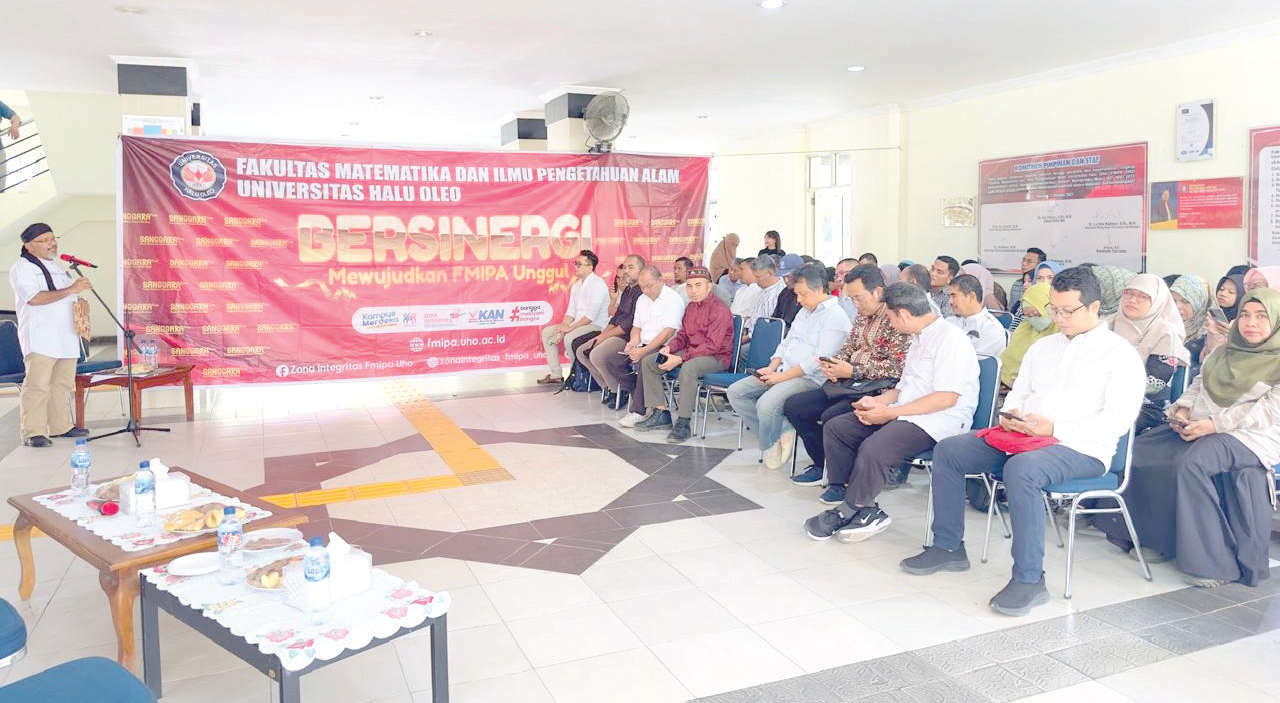 Suasana Kegiatan Sanggaratime FMIPA UHO dengan tema “Laporan IKU Dekan Tahun 2024” beberapa waktu lalu di lobi FMIPA.