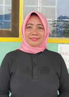 Kepala SMKN 6 Kendari, Sitti Ma’wa Rohani, S.Pd