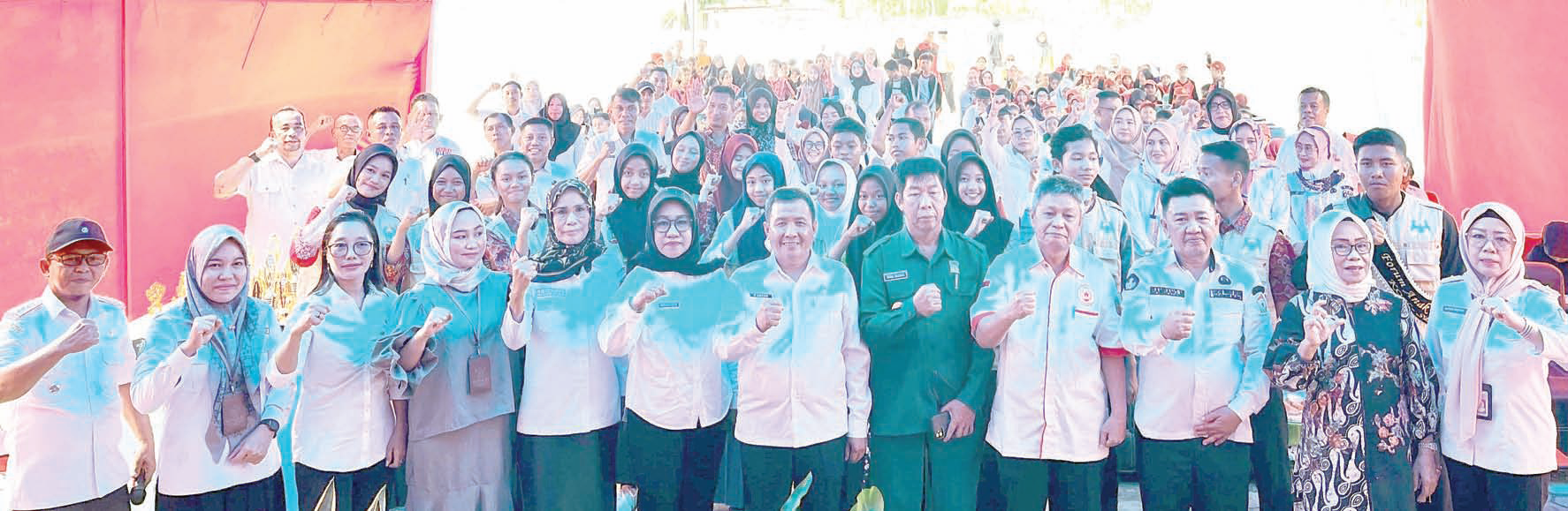 MASA DEPAN : Komitmen bersama elemen pemerintah dan masyarakat dalam upaya memenuhi hak anak di Konawe Selatan pada peringatan Hari Anak Nasional 2024.