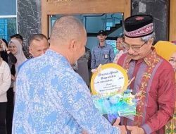 Pamit, Amrullah Harap Program Pembangunan Berlanjut